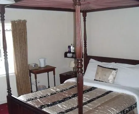 Gasthof The Forresters Arms 3*