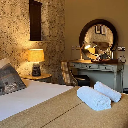 The Forresters Arms Kilburn Inn 4*