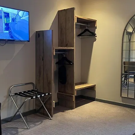 The Forresters Arms 3*