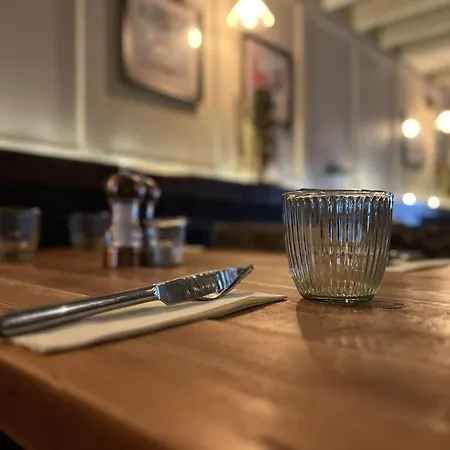 The Forresters Arms Fogadó