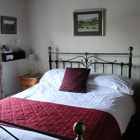 여관 The Forresters Arms 3*