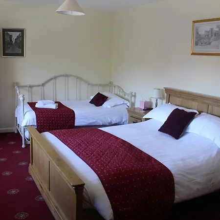 The Forresters Arms Inn