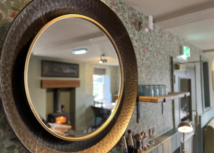 Inn The Forresters Arms