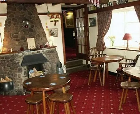 イン The Forresters Arms 3*